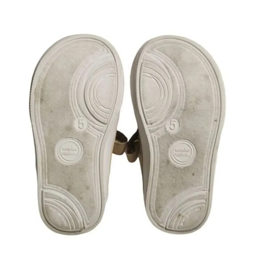 Wonder Nation Toddlers Sparkly Glitter Shoes Casual Mary Jane Shoe Gold Size 5‎